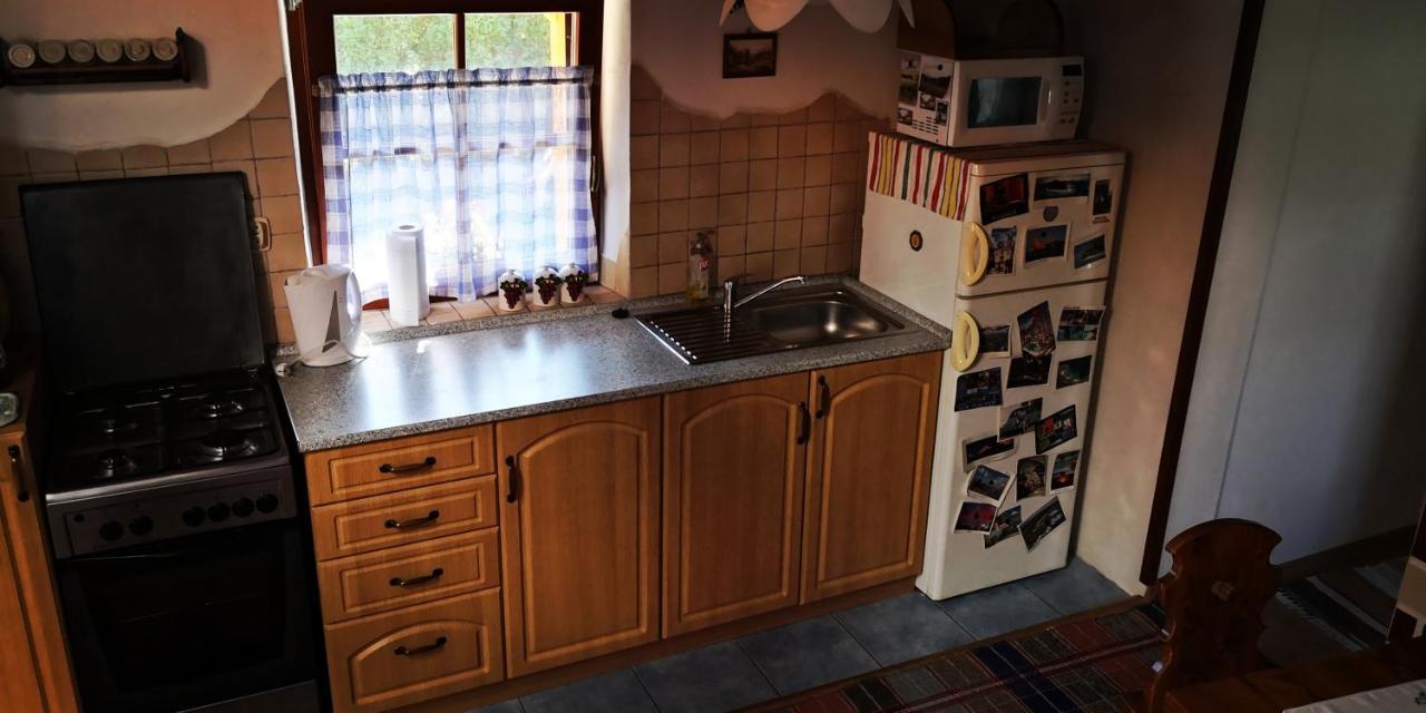 Drevenica Pod Tlstou Guest House Blatnica Екстериор снимка